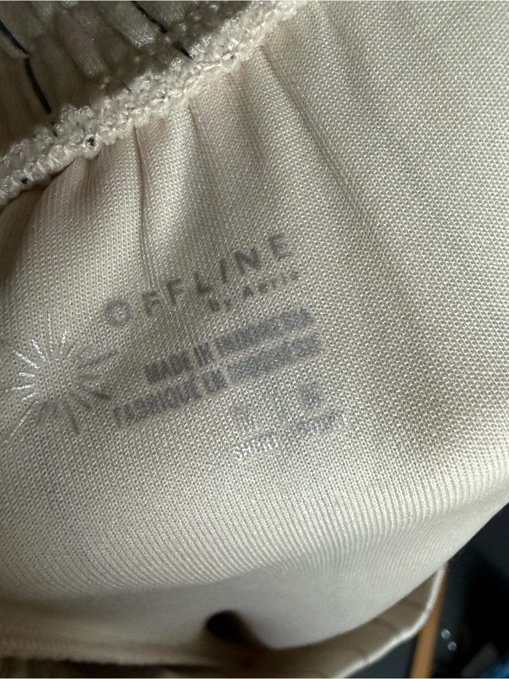 OFFLINE By Aerie ChillUp Trouser Cake Batter Size M Short - Picture 4 of 4
